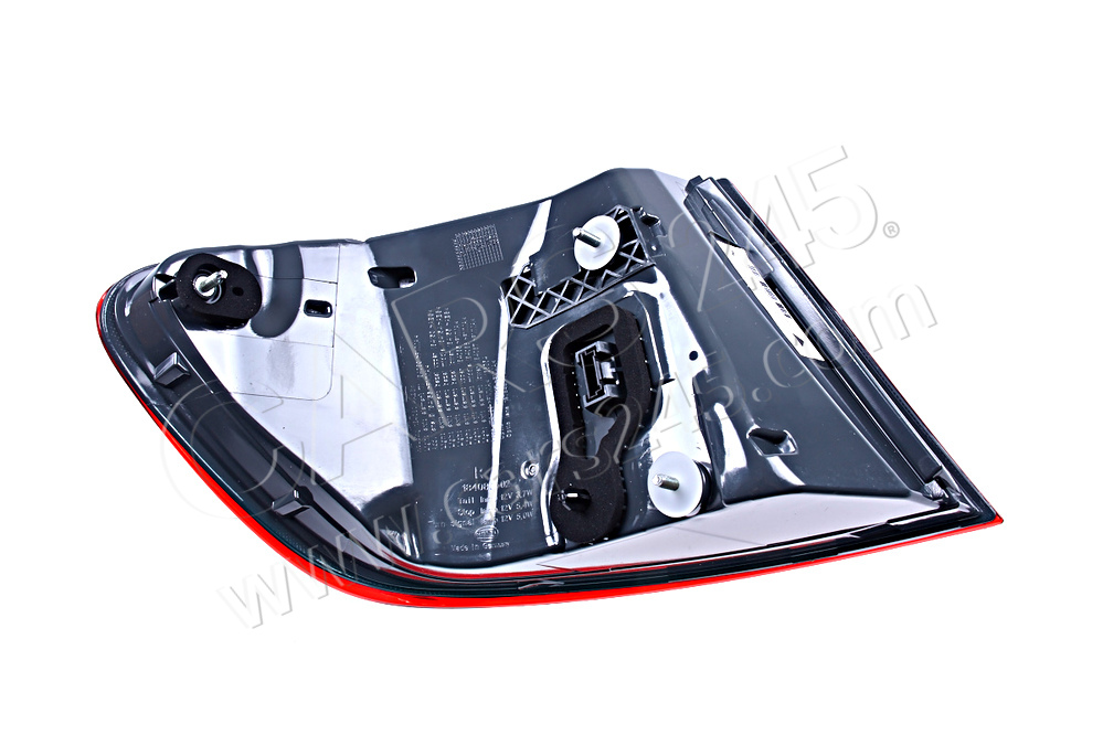 Rear light in the side panel, right BMW 63217306162 4