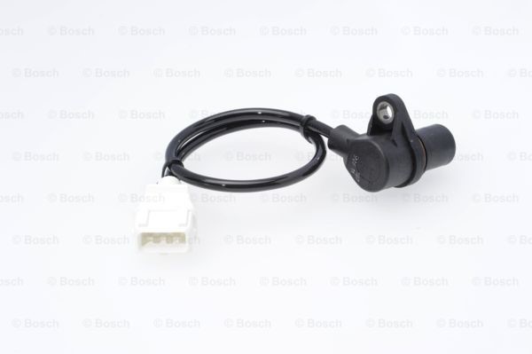 Sensor, crankshaft pulse BOSCH 0261210107 2