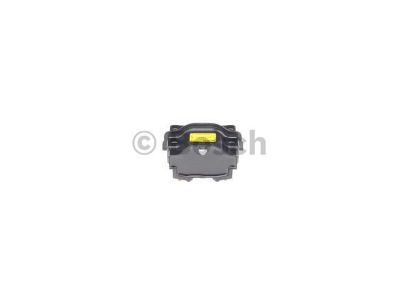 Ignition Coil BOSCH F000ZS0121 4
