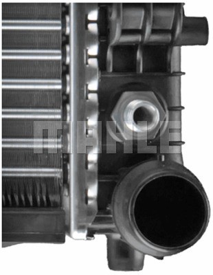 Radiator, engine cooling MAHLE CR304000P 10