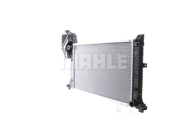 Radiator, engine cooling MAHLE CR682000S 6