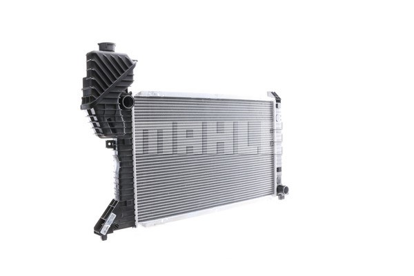 Radiator, engine cooling MAHLE CR682000S 9
