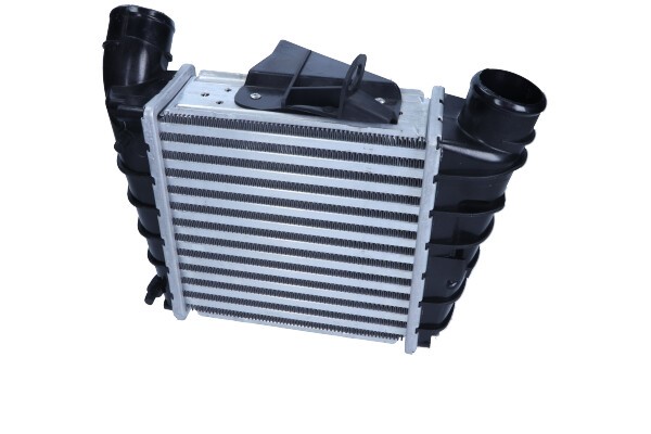Charge Air Cooler MAXGEAR AC688946 2