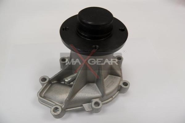 Water Pump, engine cooling MAXGEAR 470111