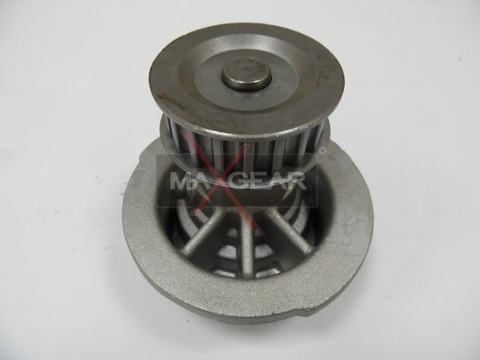 Water Pump, engine cooling MAXGEAR 470031 2