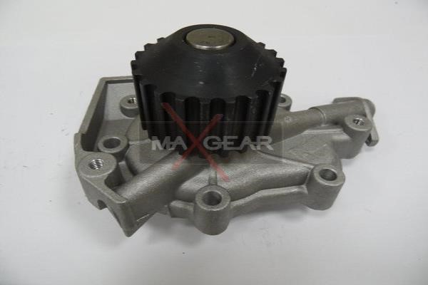 Water Pump, engine cooling MAXGEAR 470005