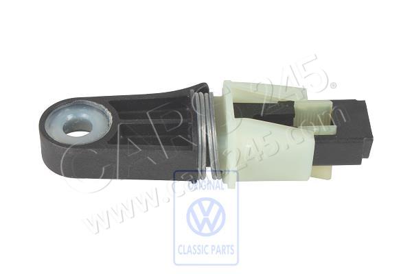 Bowden cable catch AUDI / VOLKSWAGEN 7H0711761B