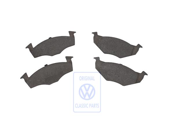1 set of brake pads for disk brake front AUDI / VOLKSWAGEN 1H0698151B