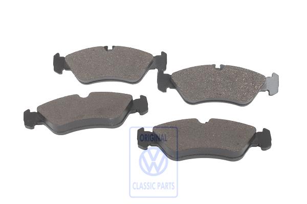 1 set of brake pads for disk brake AUDI / VOLKSWAGEN 2D0698451