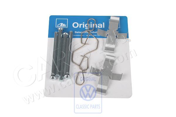 1 set fixing parts for disc brake pads AUDI / VOLKSWAGEN 823698445