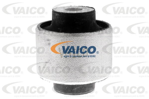Mounting, control/trailing arm VAICO V10-5566