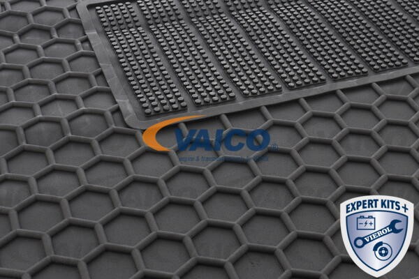 Floor Mat Set VAICO V52-0391 2