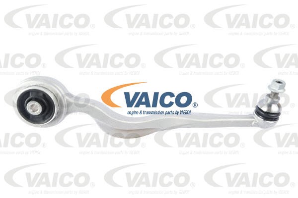 Control/Trailing Arm, wheel suspension VAICO V30-1738