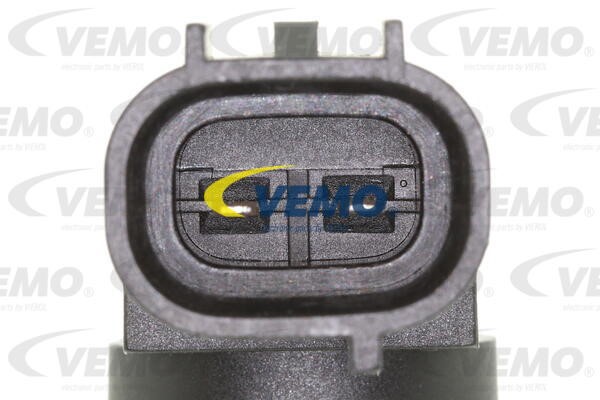 RPM Sensor, automatic transmission VEMO V70-72-0388 2