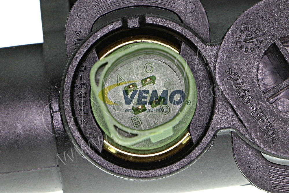 Thermostat Housing VEMO V15-99-2090 2