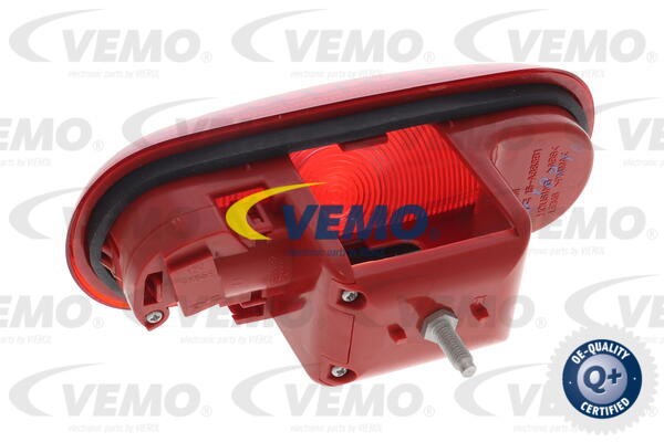 Auxiliary Stop Light VEMO V40-84-0018 3