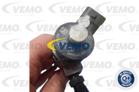 Injector Nozzle VEMO V46-11-0032 2