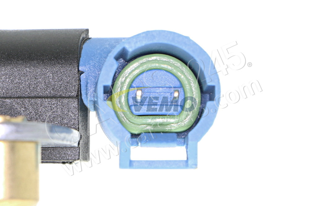 Sensor, crankshaft pulse VEMO V46-72-0215 2