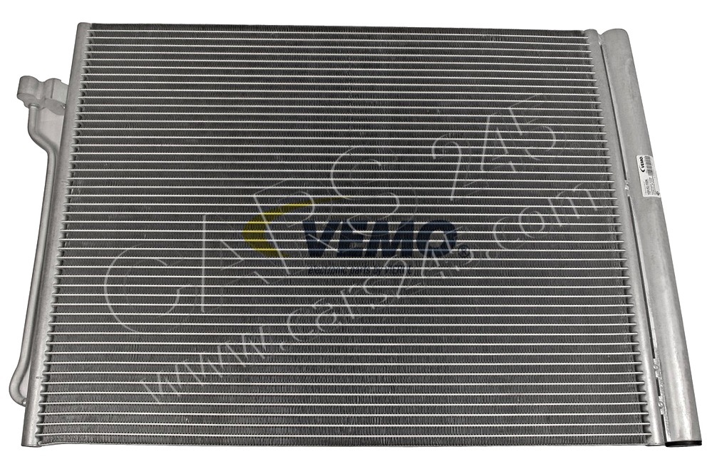 Condenser, air conditioning VEMO V20-62-1026