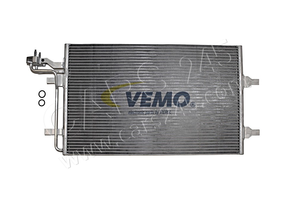 Condenser, air conditioning VEMO V95-62-0015