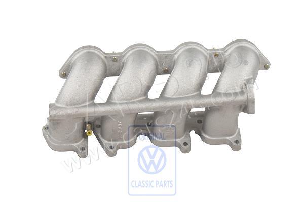 Intake manifold - lower part Volkswagen Classic 027133202F