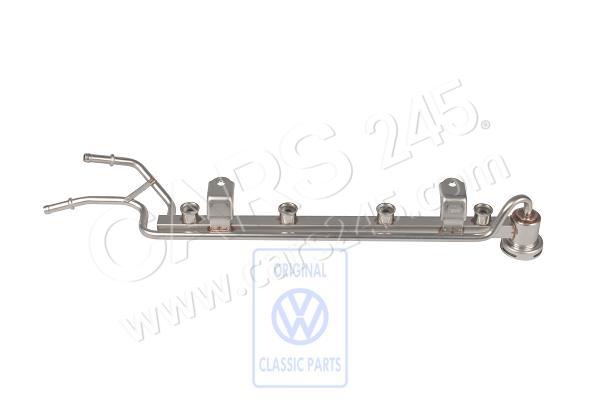 Fuel rail Volkswagen Classic 06A133317L