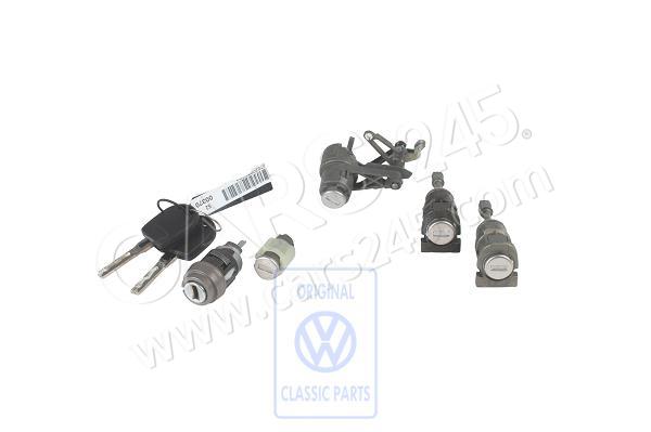 1 set lock cylinders for door handle, rear flap, ignition switch, glove compartment lid for variable code transponder only for: Volkswagen Classic 6E0800375CA