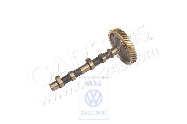 Camshaft with timing gear Volkswagen Classic 025109015A