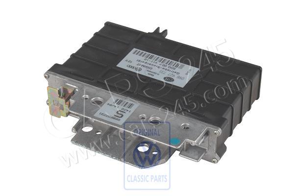 Control unit for 4-speed automatic gearbox Volkswagen Classic 098927731S