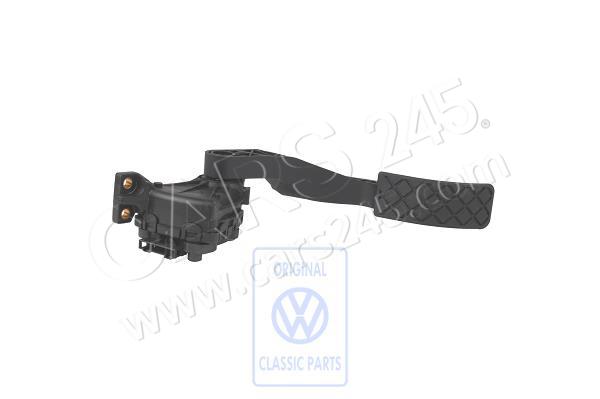 Gas pedal Volkswagen Classic 821721523A