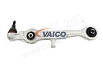 Control Arm/Trailing Arm, wheel suspension VAICO V10-7187