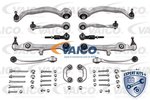 Control/Trailing Arm Kit, wheel suspension VAICO V10-3971