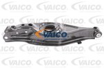 Control/Trailing Arm, wheel suspension VAICO V30-3657