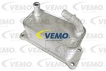 Oil Cooler, engine oil VEMO V95-60-0022